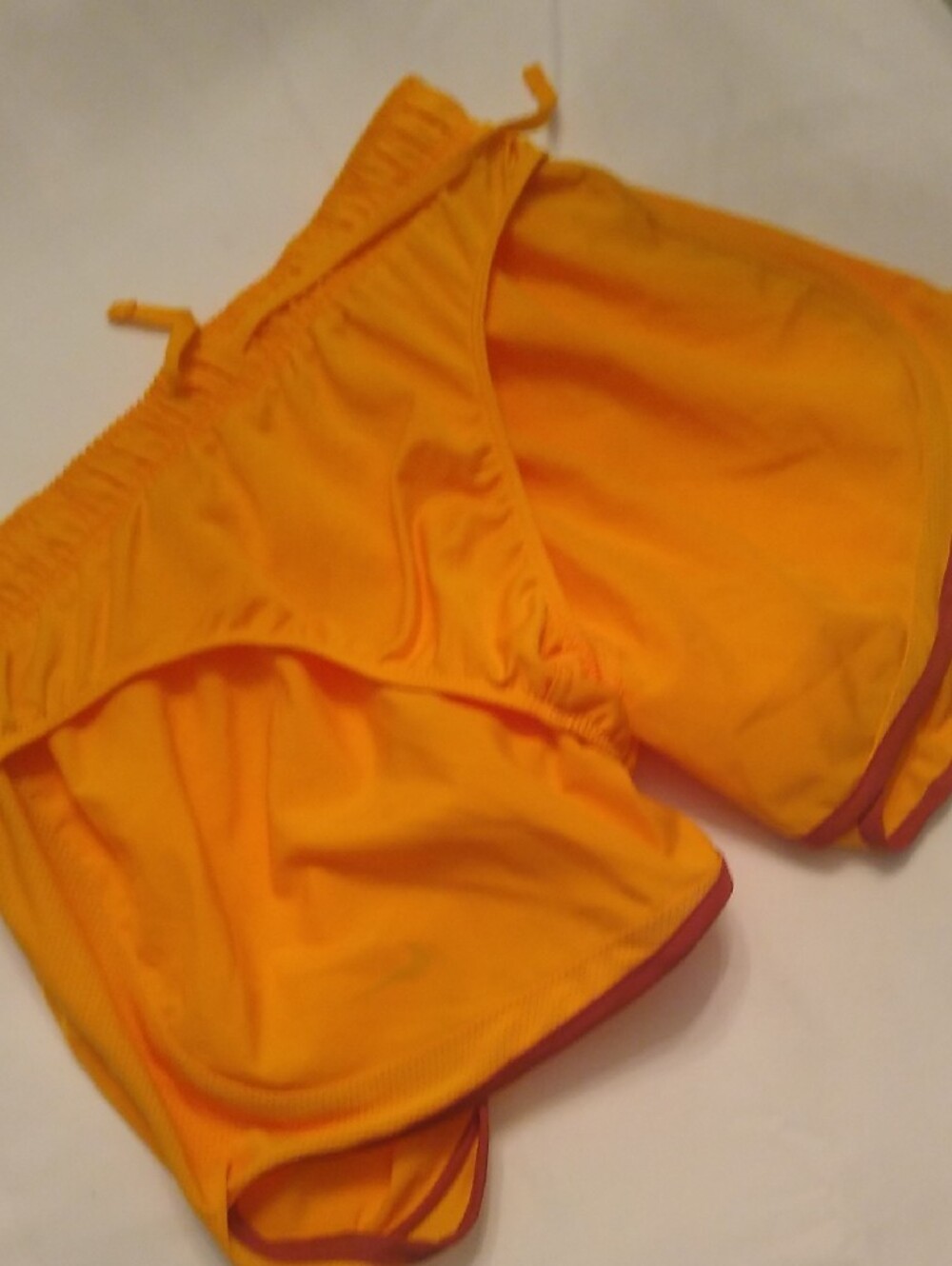 Nike Bright Orange Athletic Shorts - Picture 5 of 7